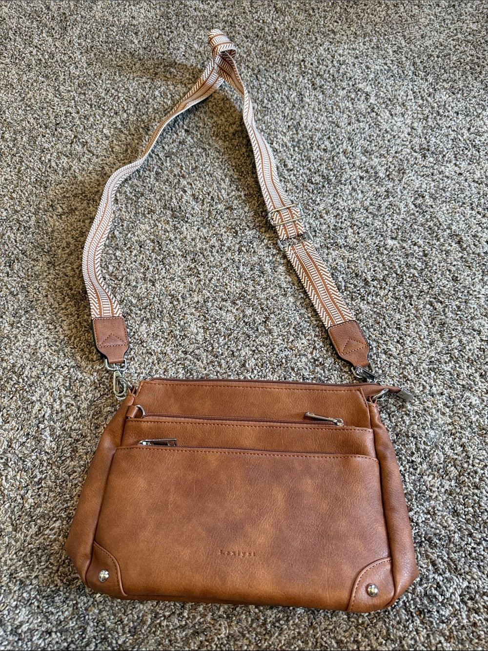 Lexiyat Vegan Leather NWOT Crossbody Bag in Brown